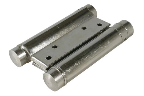 4772013228561