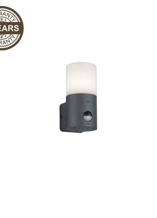 4772013406037