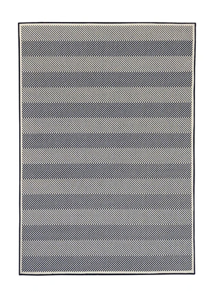 4772013441687