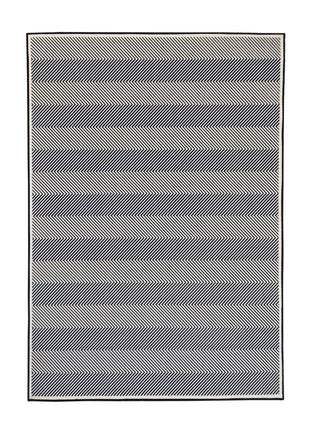4772013441687