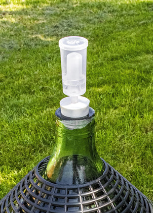 5904816013733